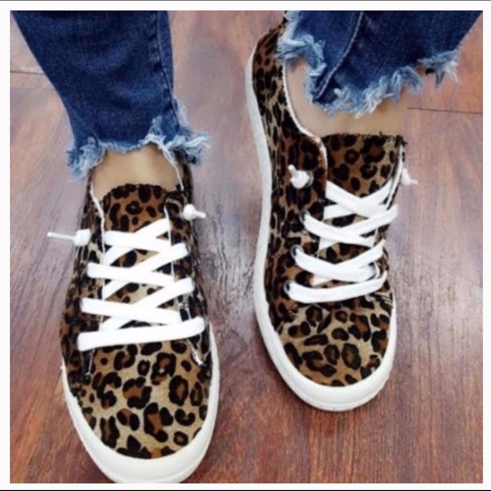 💍BOUTIQUE💍🆕 Leopard Print Sneakers only 3 left